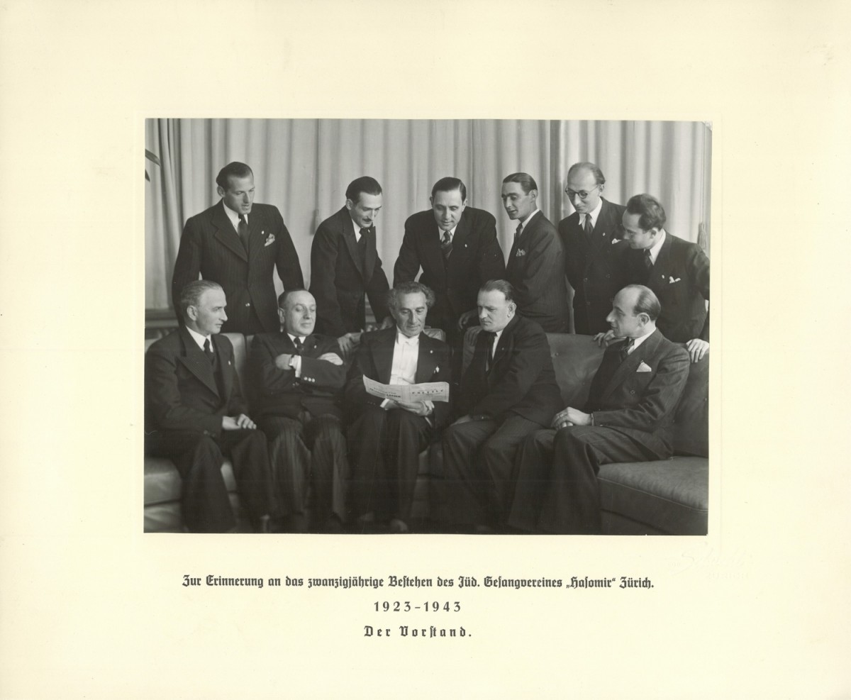 The Board of Directors of the Jewish Choral Society Hasomir Zurich 1943. 