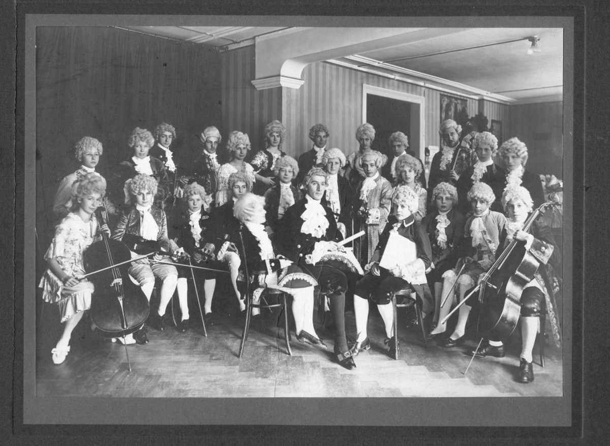 The Chamber Orchestra Zurich approx. 1920